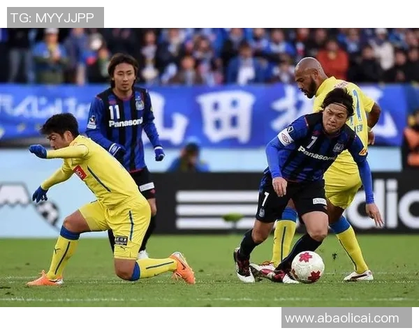 熊本深红与滥SC激战正酣谁能在赛场上笑到最后 熊本深红与滥SC激战正酣谁能在赛场上笑到最后